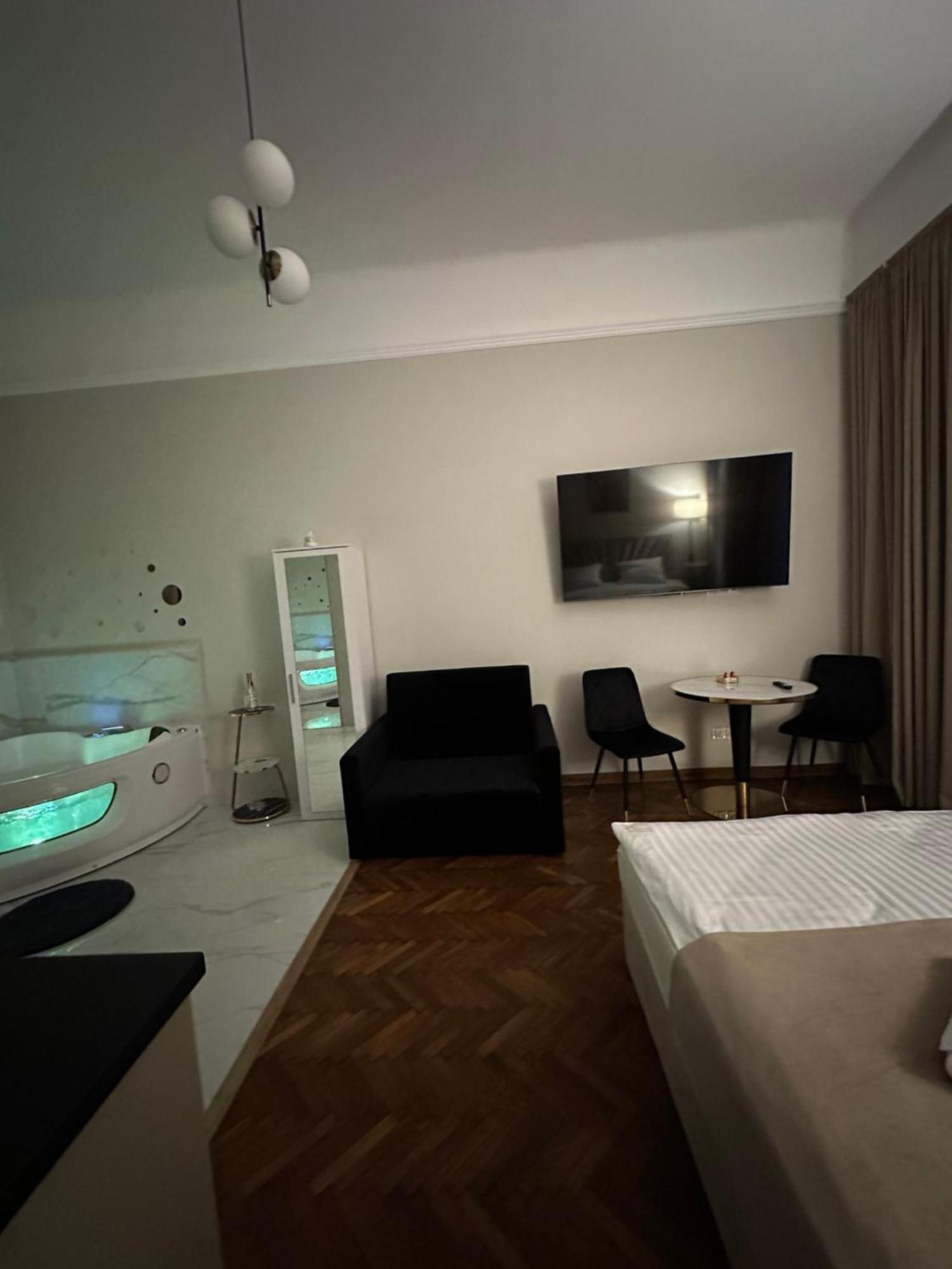 Jacuzzi Berka Apartment Krakow