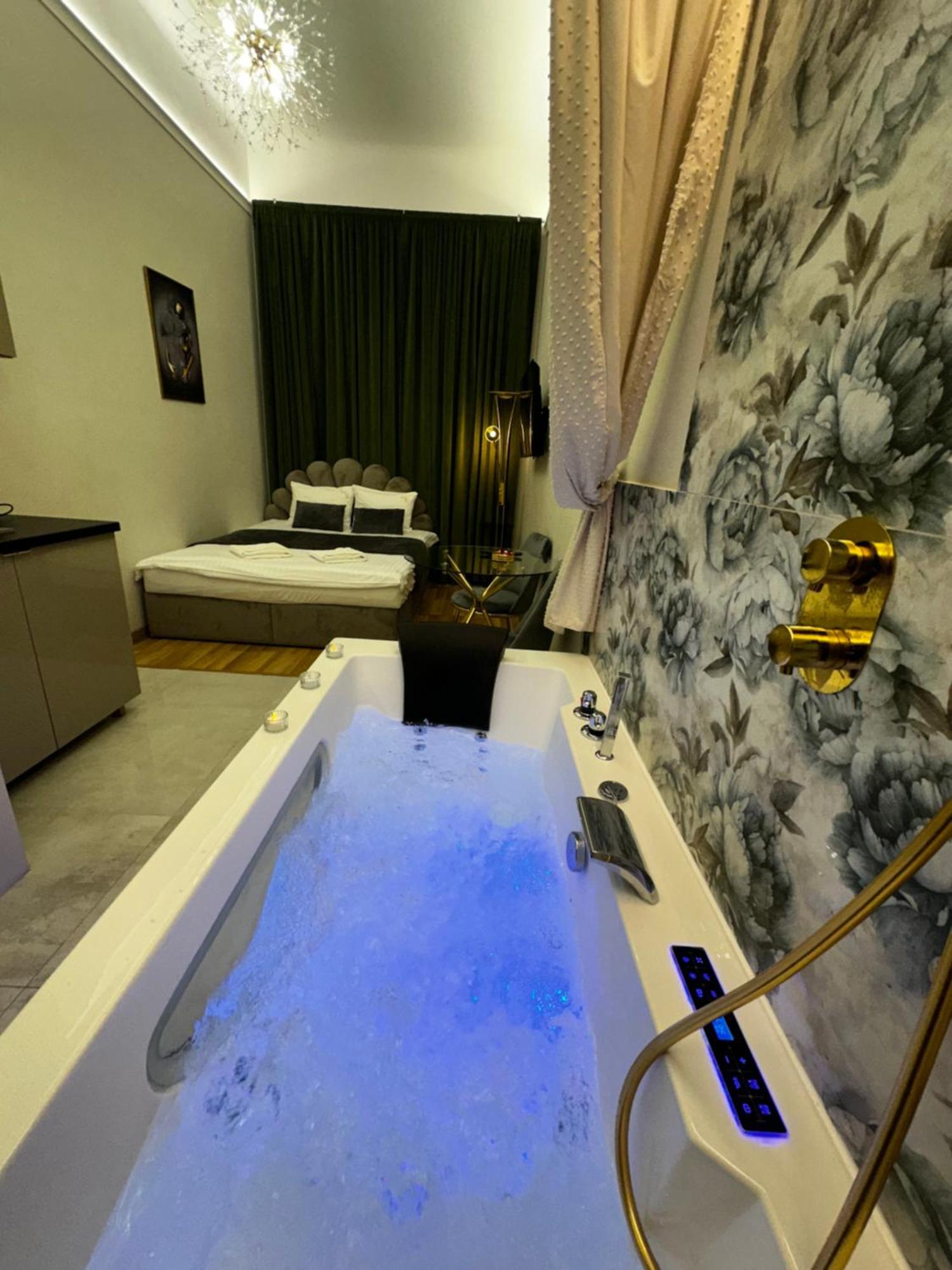 Jacuzzi Berka Apartamento